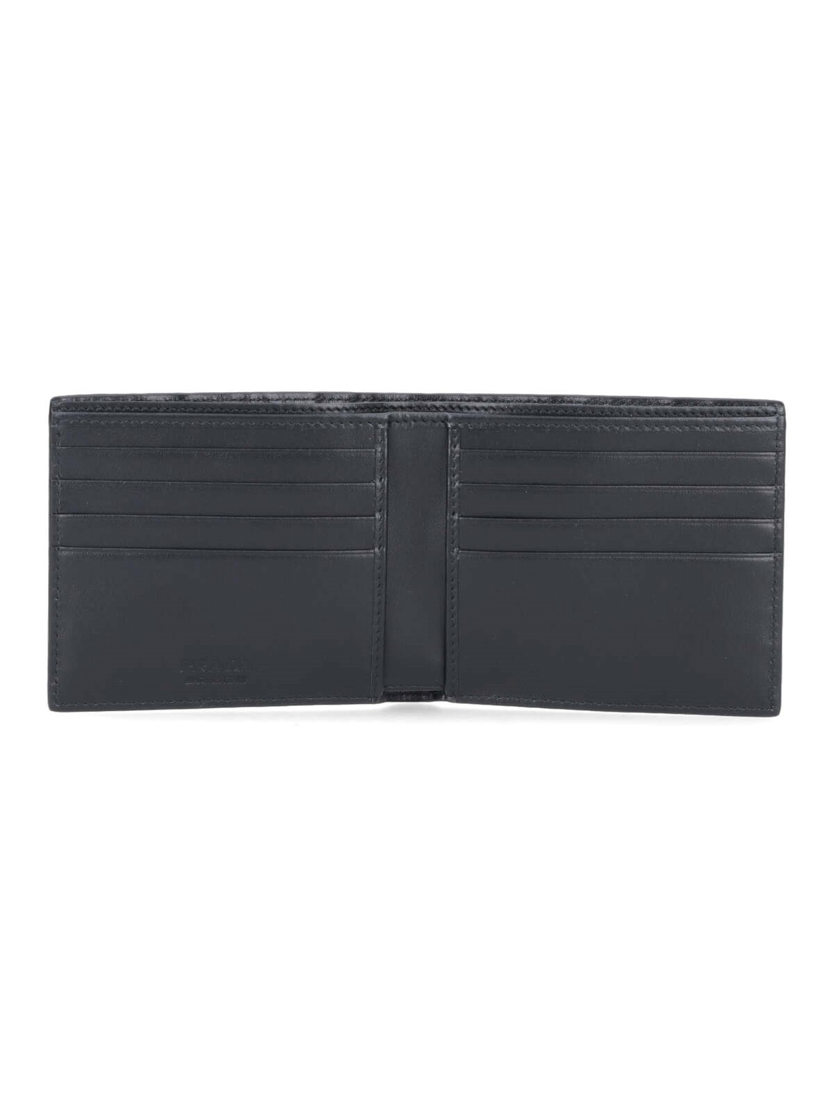 makaronn✼̥୭*ˈ 専用　★プラダ★二つ折り財布 Prada Brushed leather wallet available on SUGAR - 133860