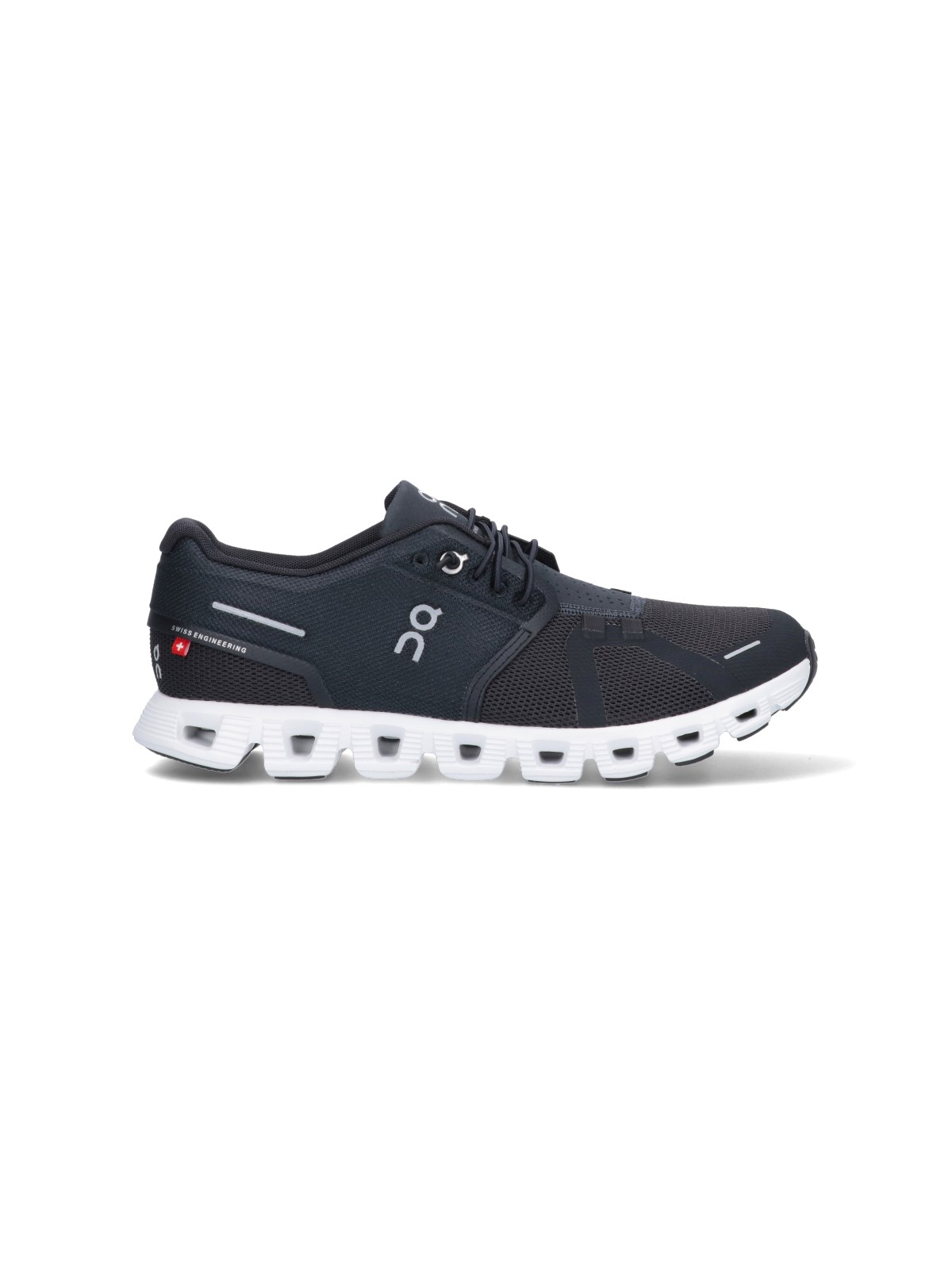 On Cloud X 3 Training Shoe In Black  