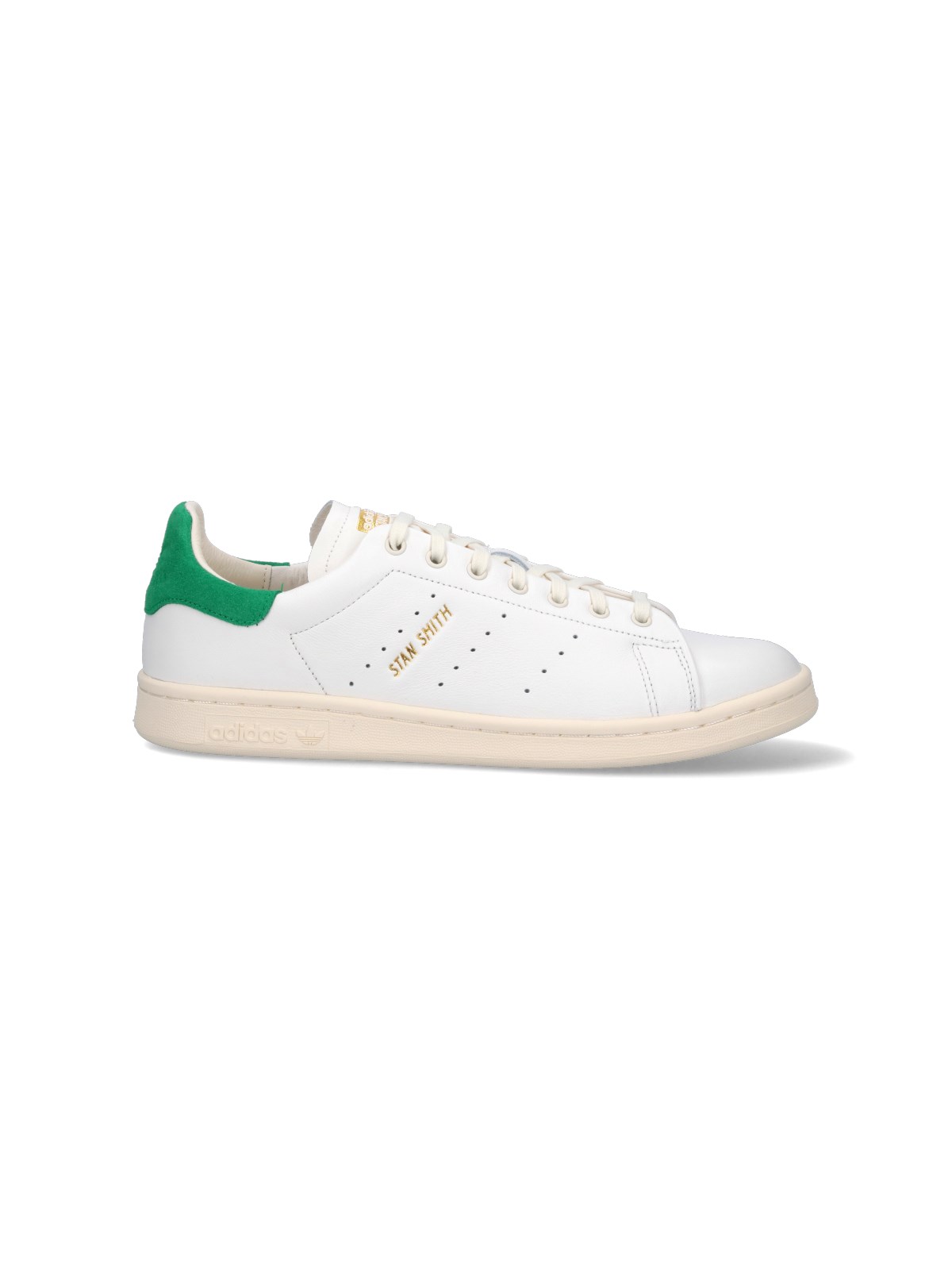 Adidas Originals Low Top Sneakers With Contrast Heel Tab In White