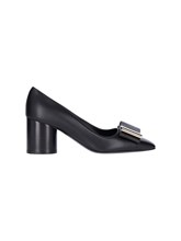 超人気の雑貨店 Ferragamo  靴