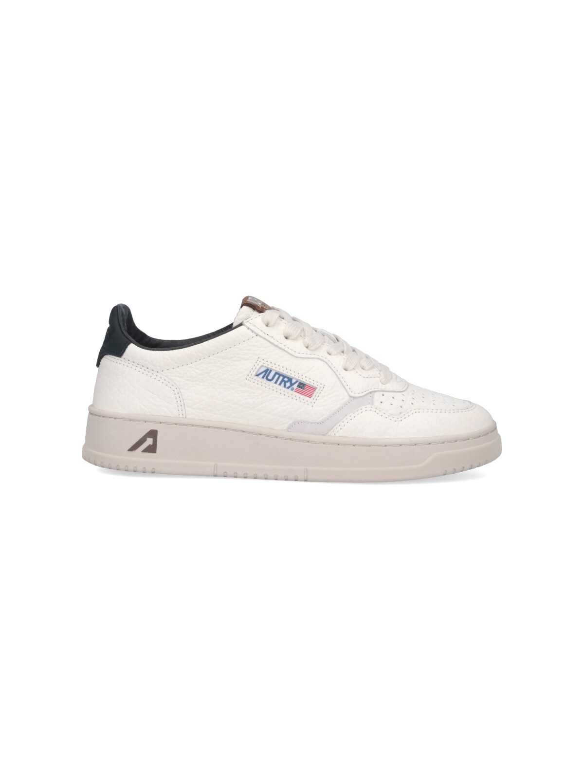 Shop Autry "medalist" Low-top Sneakers In White