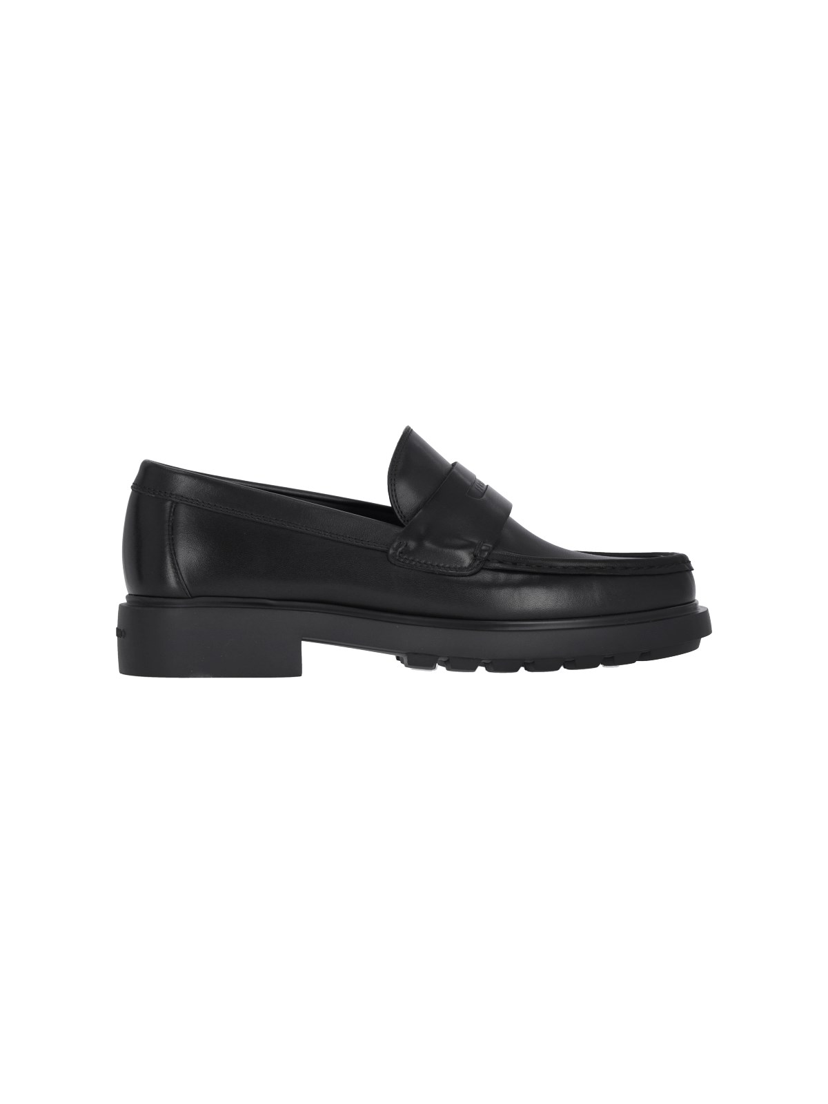 Ferragamo Round Head Loafer Shoes In Black