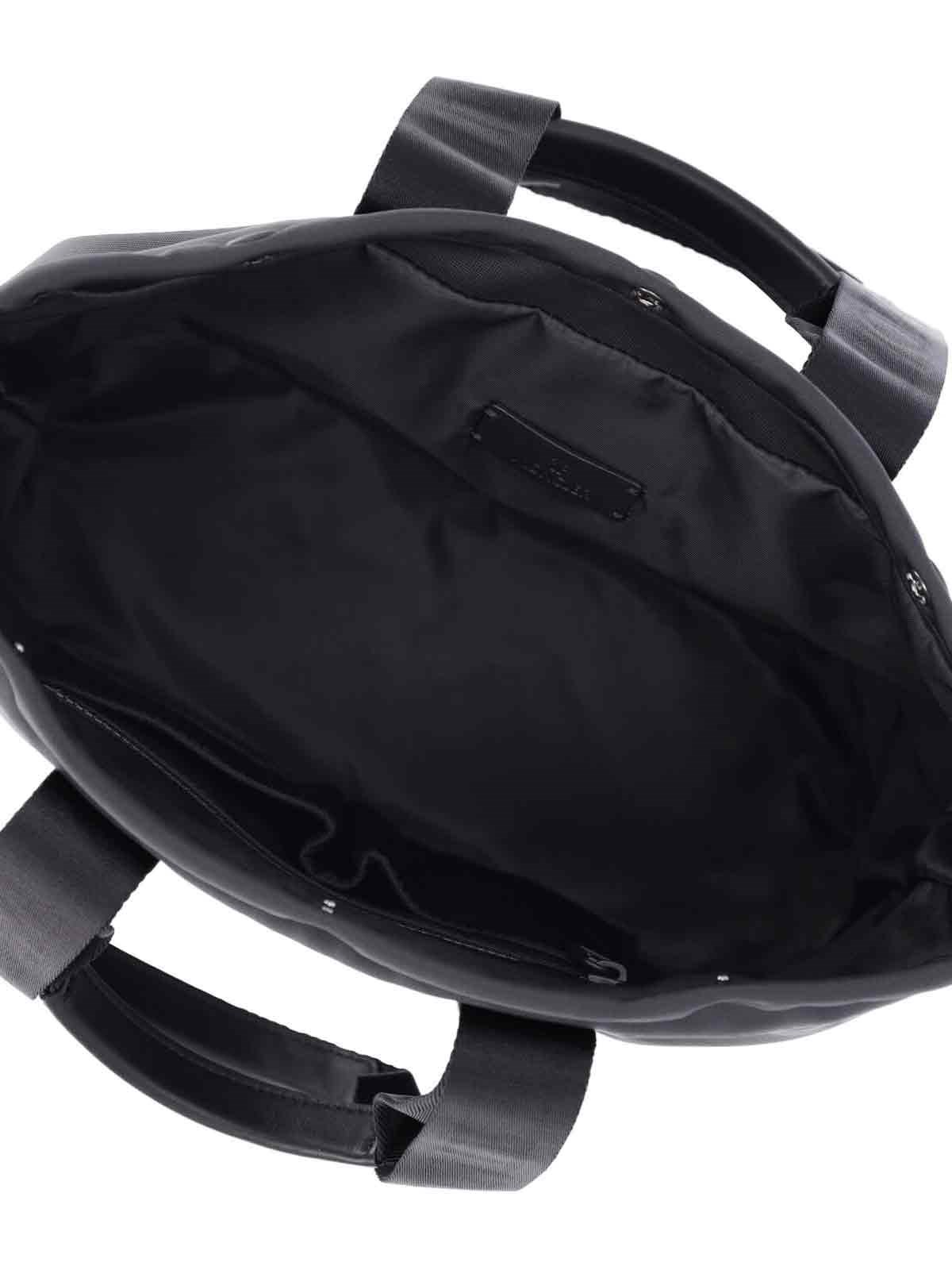 【関税&送料込】Moncler Bags Black Moncler Logo-Appliquéd Quilted Leather Messenger Bag