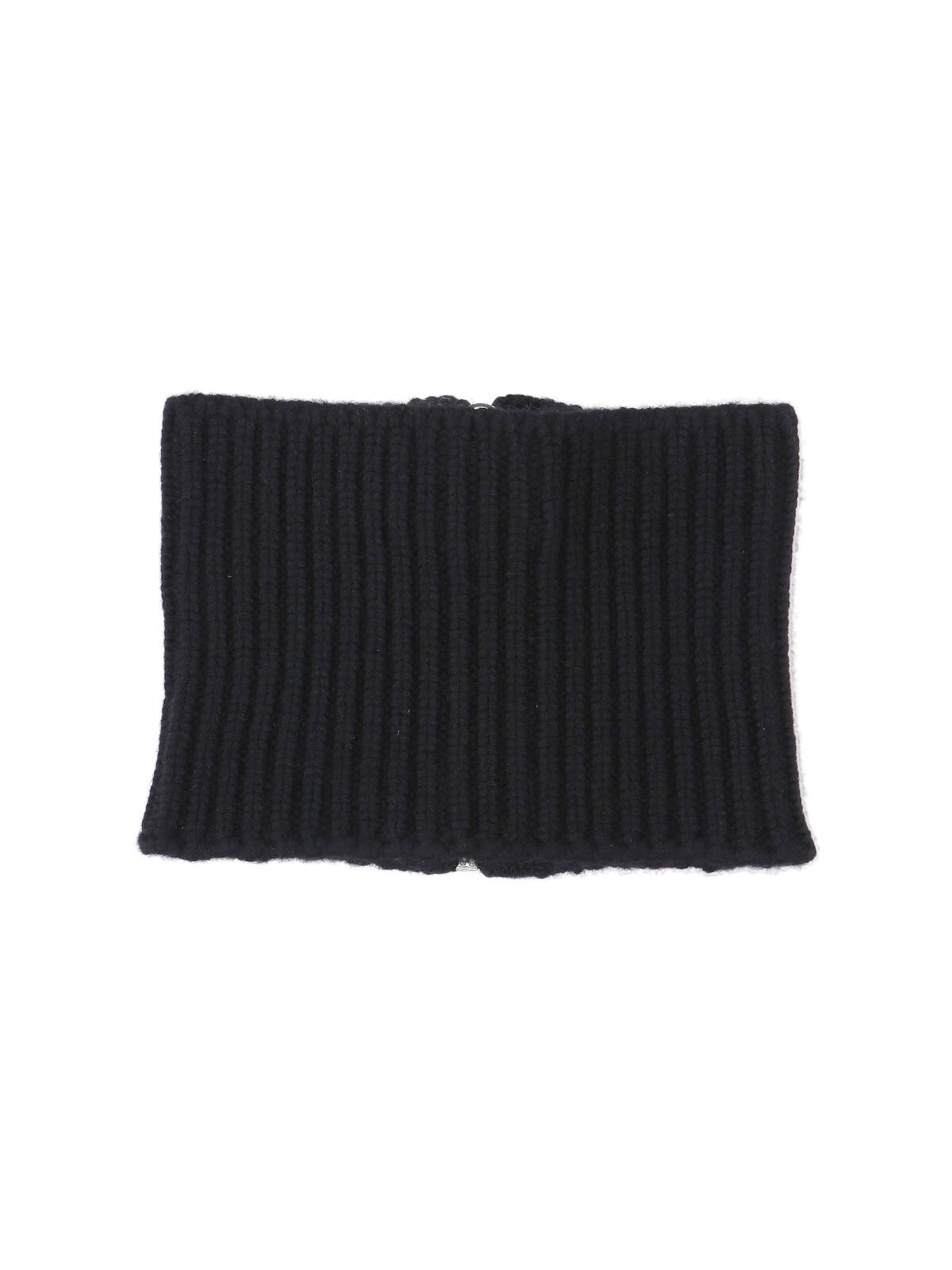 Sa Su Phi Textured Ribbed Scarf For All Seasons In Black